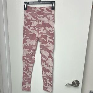 Free People Movement High-Rise
Good Karma Leggings Pink Camo, measure as XS/S